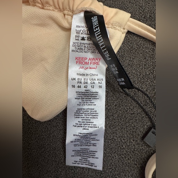 Pretty Little Things Triangle Top size 12 - Picture 5 of 6